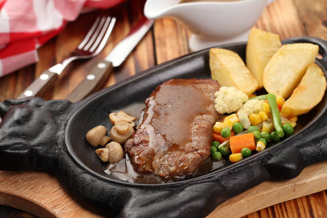 Kampoeng Steak Tempat Makan Steak Murah di Surabaya